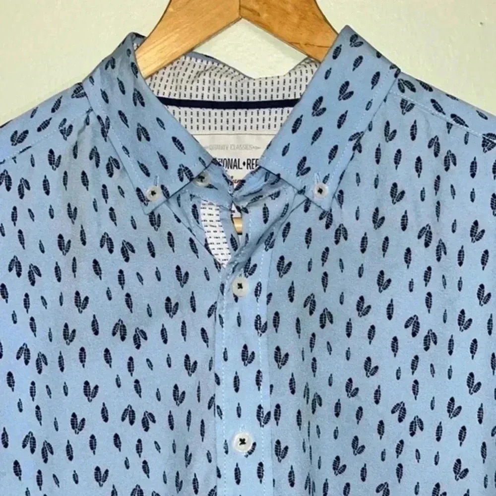 International Report Mens Blue Button Down Shirt Size M